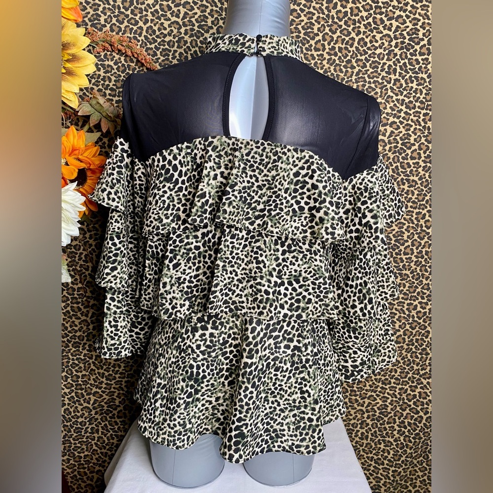 🦋B2G1🦋P•LUCA MILANO Tiered Ruffle Animal Print Mock Neck Blouse | MEDIUM | - Picture 5 of 9
